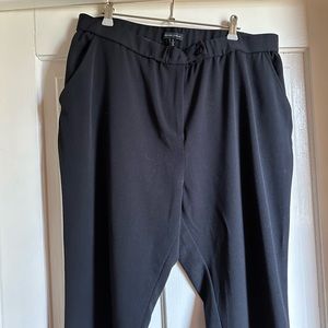 Universal Standard Black Cigarette Pants S 14-16